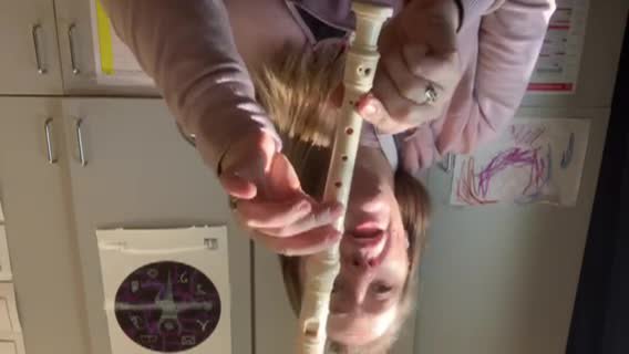 Playing G on the Recorder